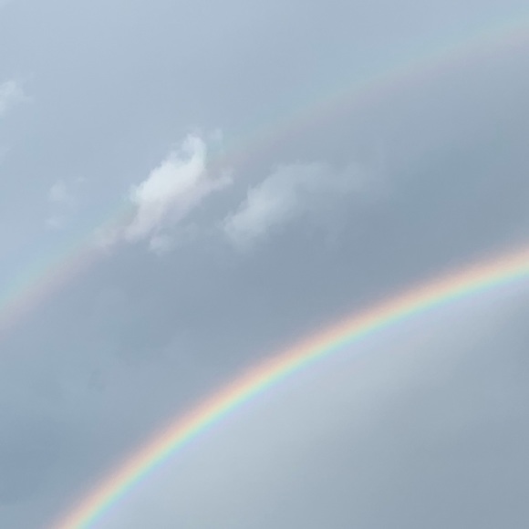 Meet your Posher, Cheryl - Picture 2 of 7